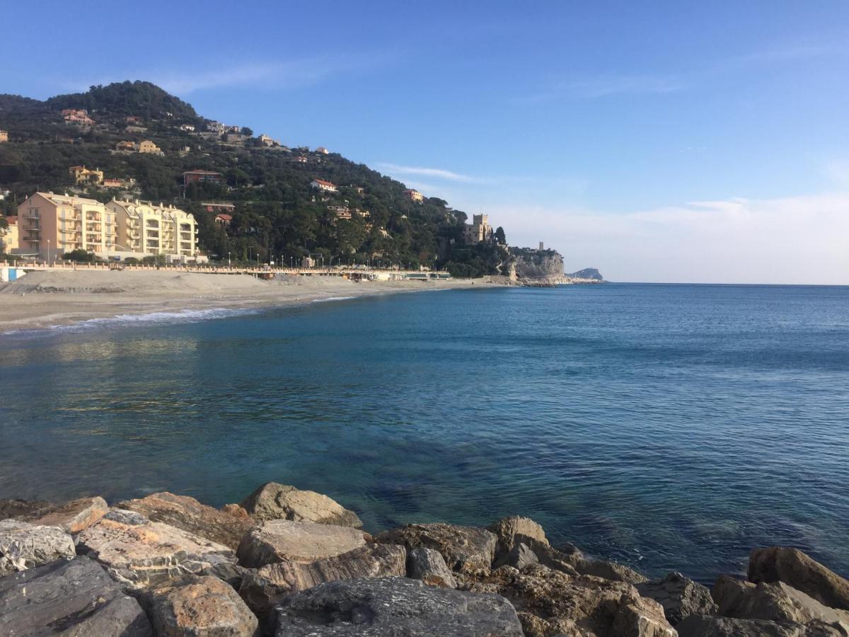 Porro15 Finale Ligure Exterior foto